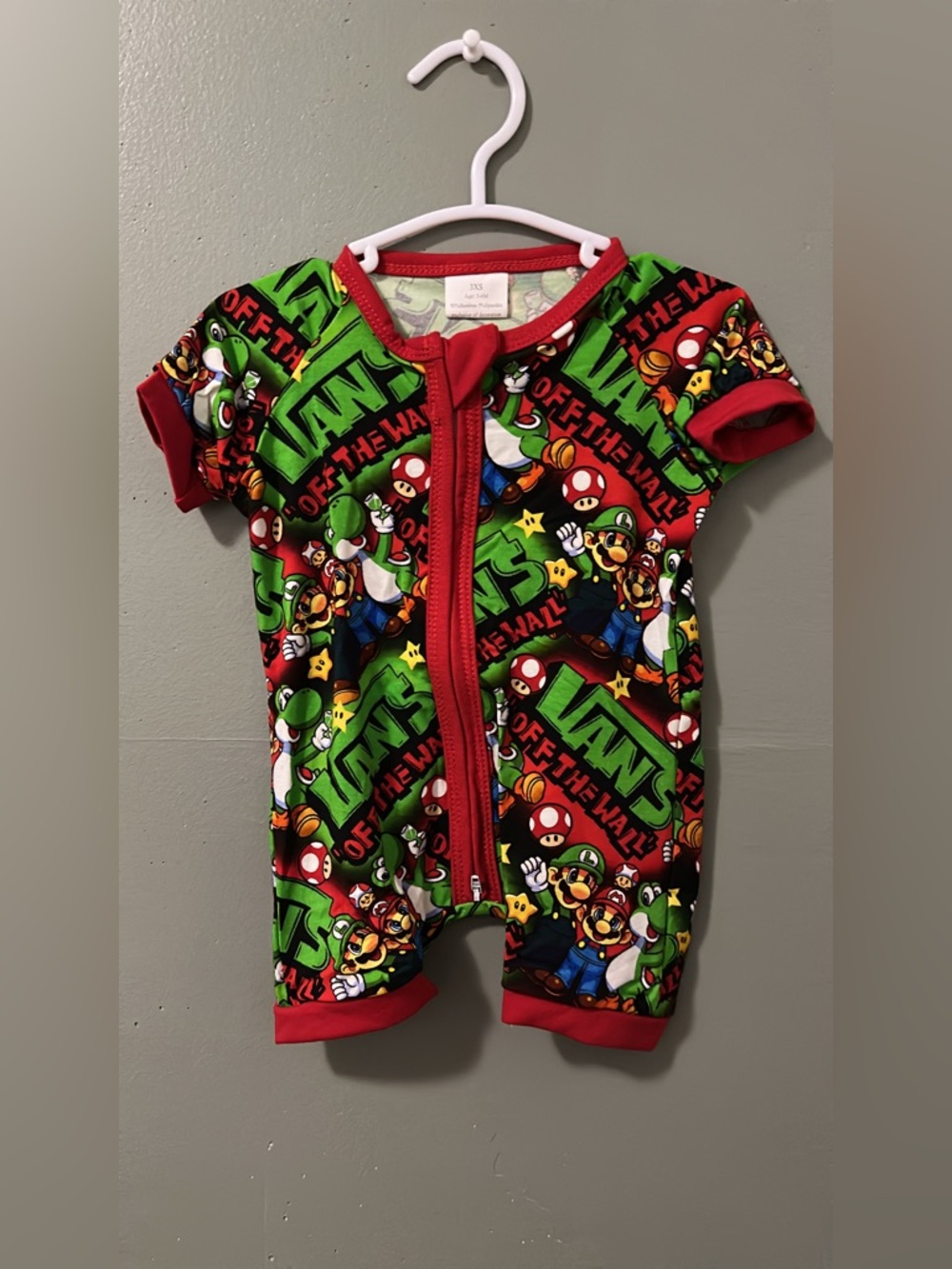 Vans Kids Red & Green Super Mario BAMBOO SHORTIE